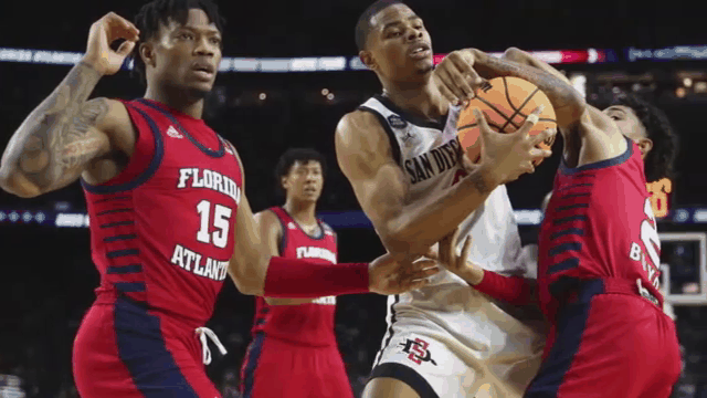  Doinb遭遇十二连败，雄鹿教练面临压力！-开云体育电竞